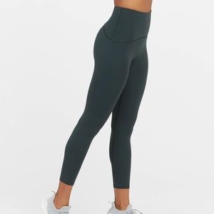 SPANX Active Leggings *NWT Dark Emerald